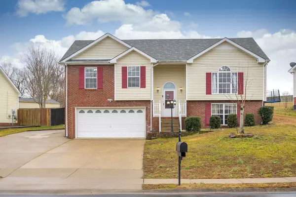 1661 Cedar Springs Ct,  Clarksville,  TN 37042