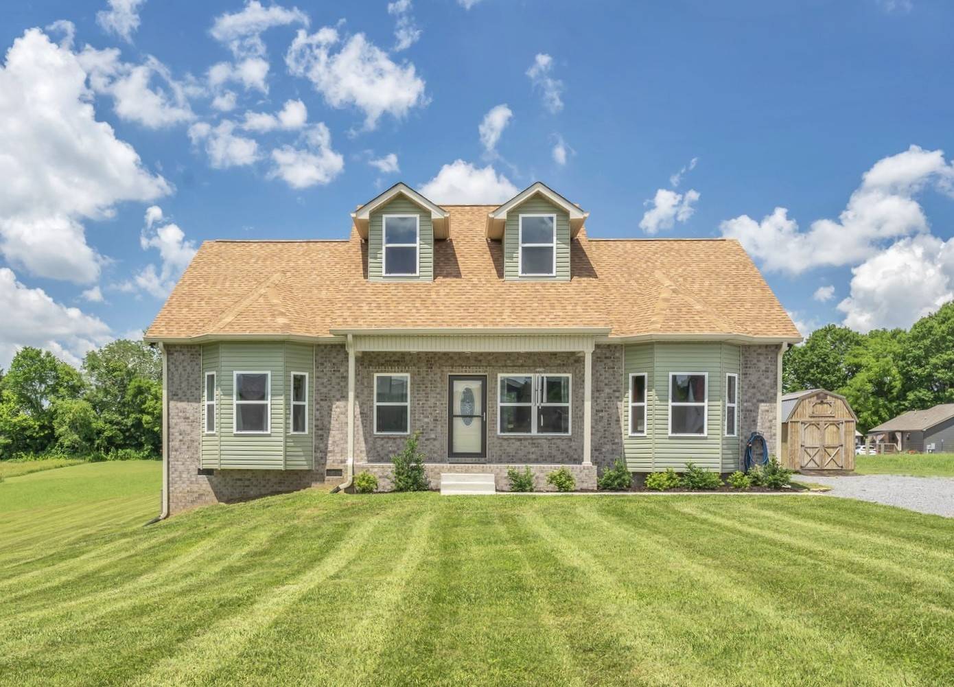 8024 Hoskins Hollow Rd, Westmoreland, TN 37186