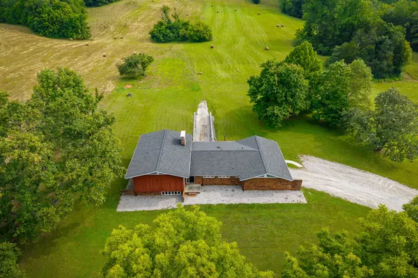 Sparta, TN 38583,1190 Plum Creek Rd