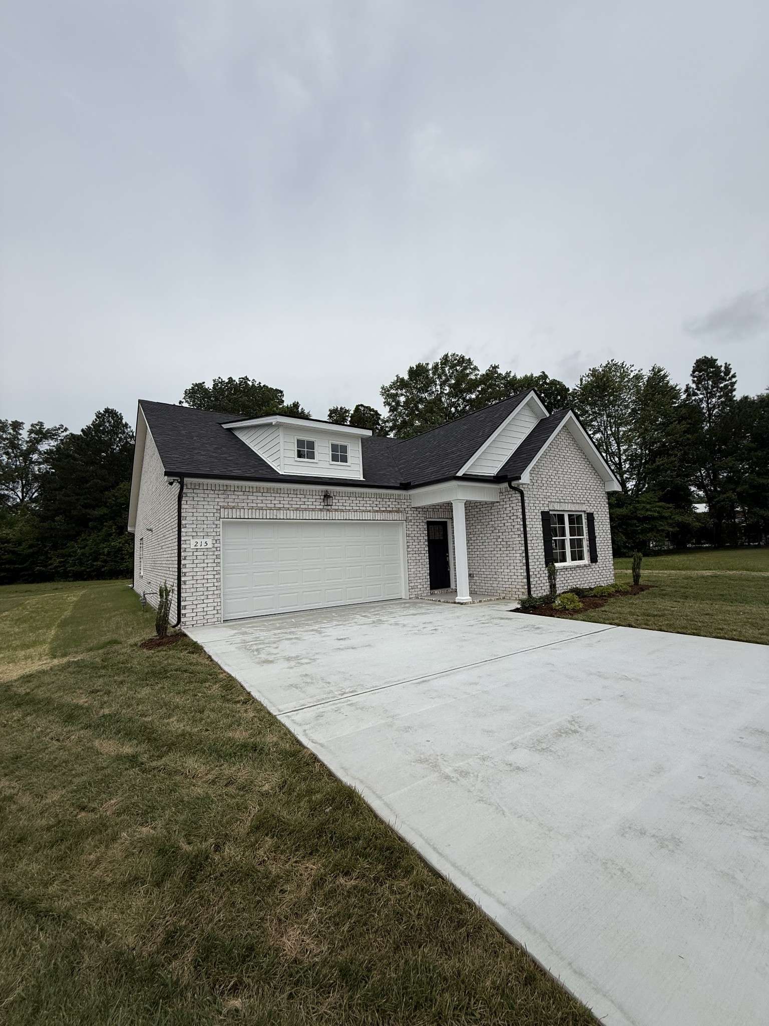 Manchester, TN 37355,215 Blanford Cir