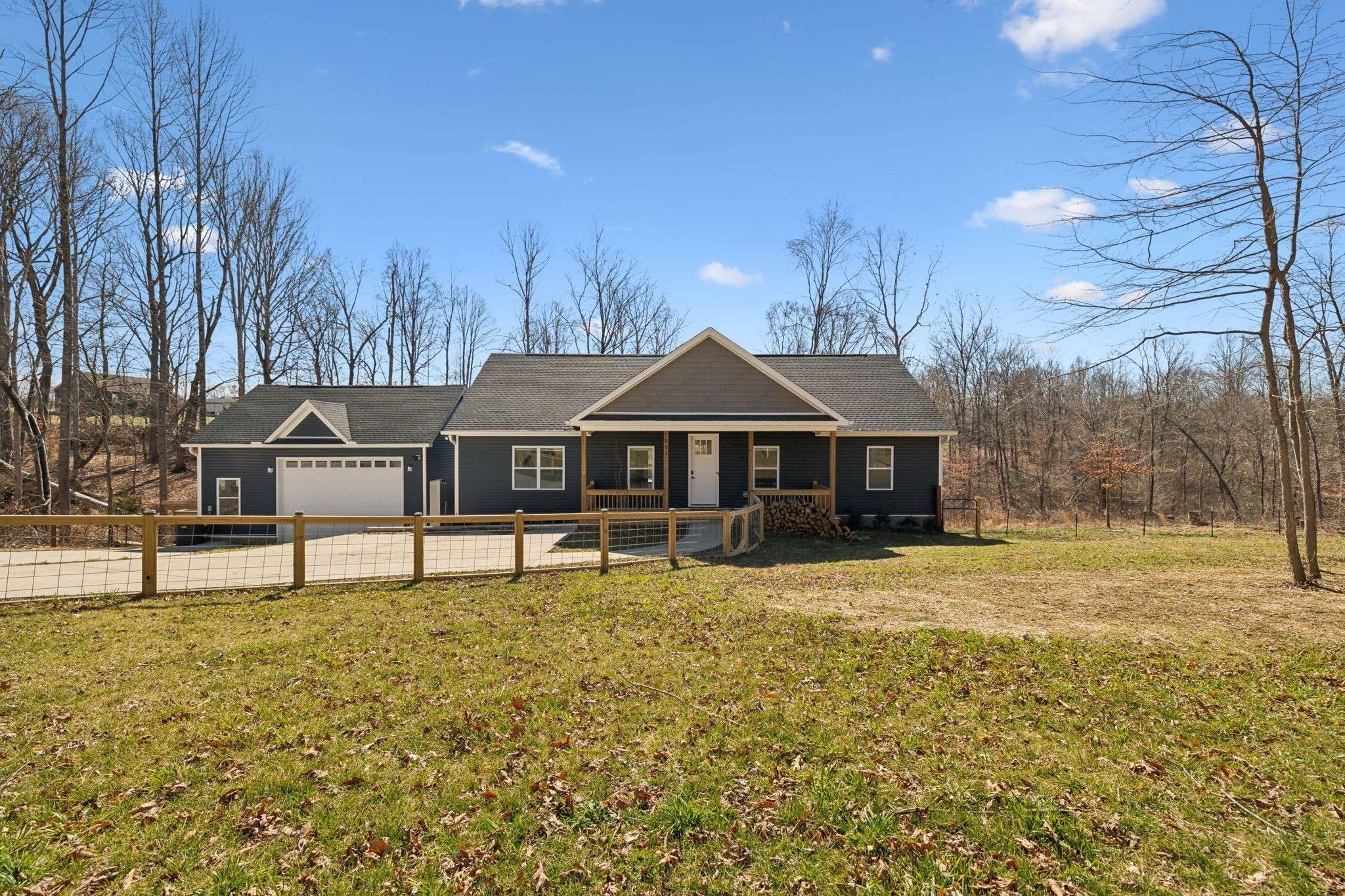 5083 Carlene Jones Rd, Westmoreland, TN 37186