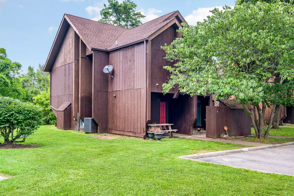 Antioch, TN 37013,13 Hickory Ct