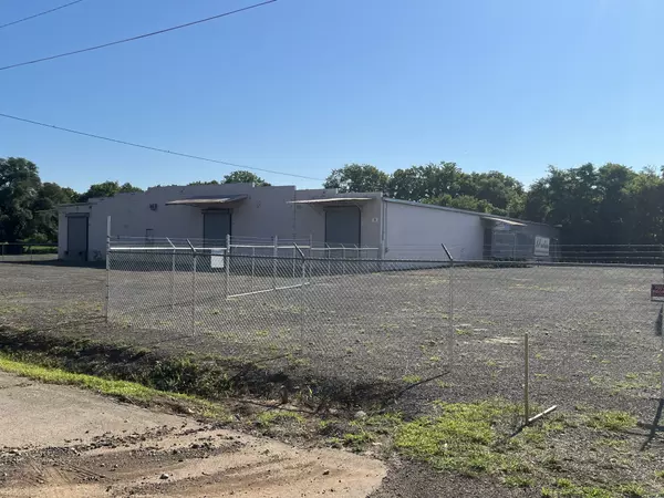 Gallatin, TN 37066,591 N Council Ave