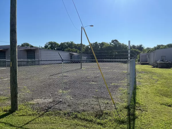 Gallatin, TN 37066,591 N Council Ave