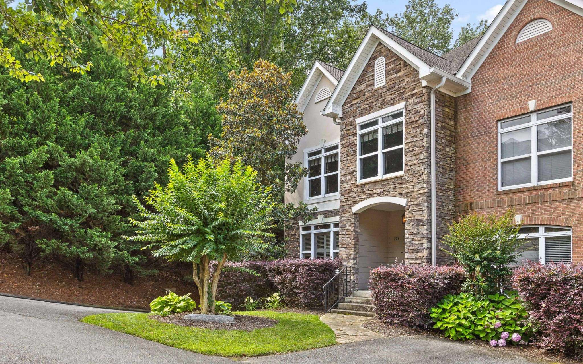 224 Shady Ridge Lane, Chattanooga, TN 37405