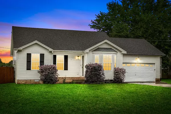 3452 Sandpiper Dr, Clarksville, TN 37042