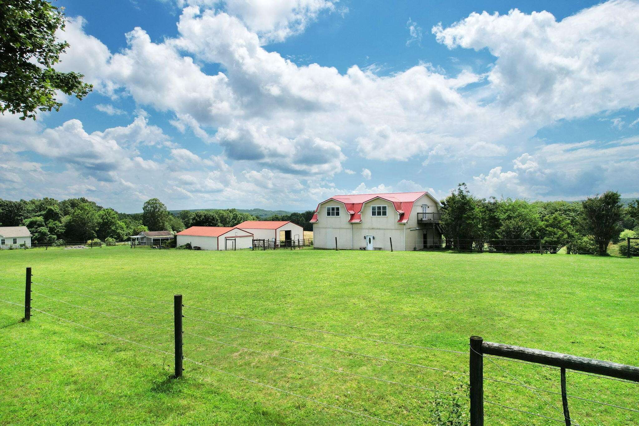 Soddy Daisy, TN 37379,5 Little Drive