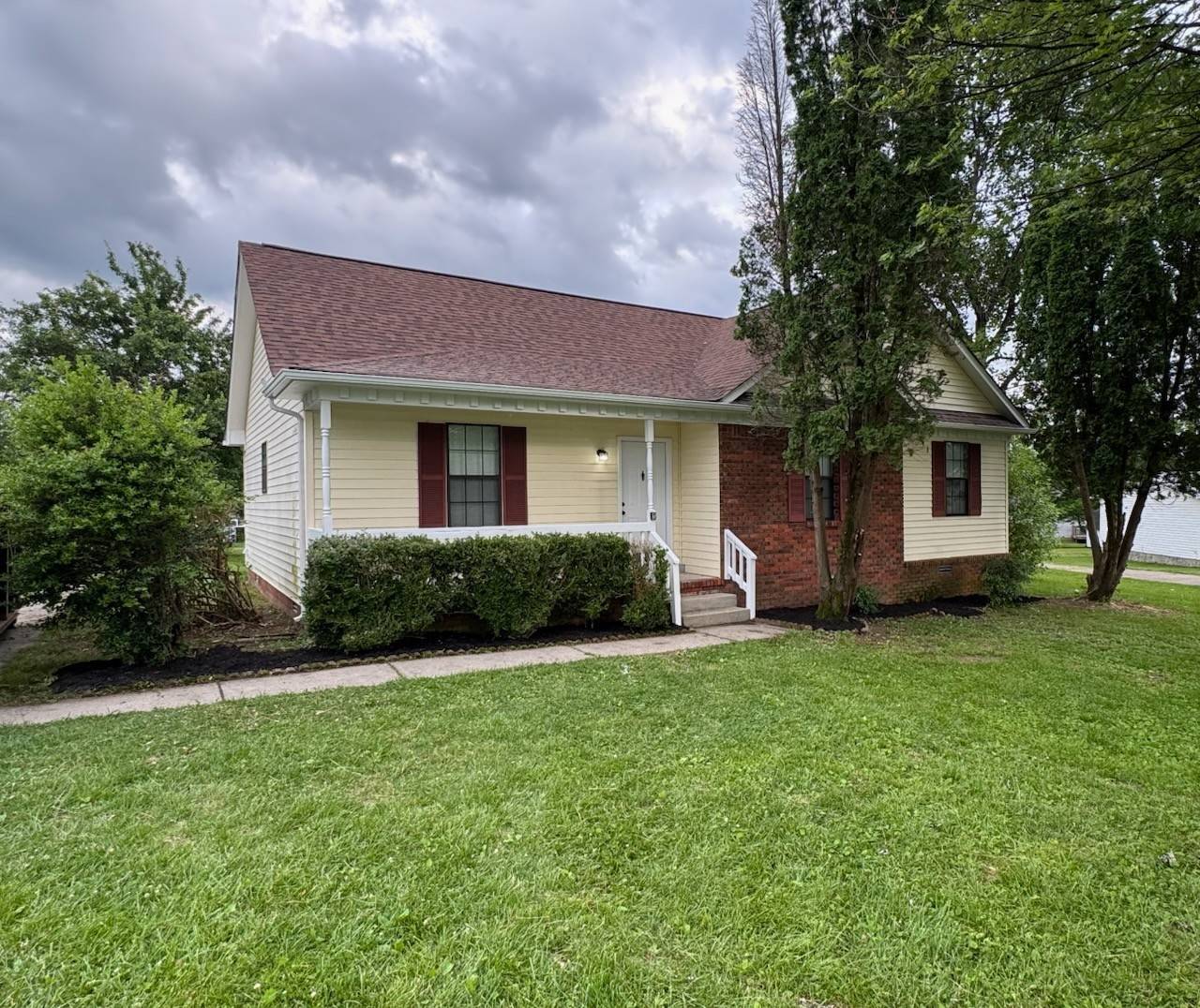 Greenbrier, TN 37073,6109 Ebenezer Rd