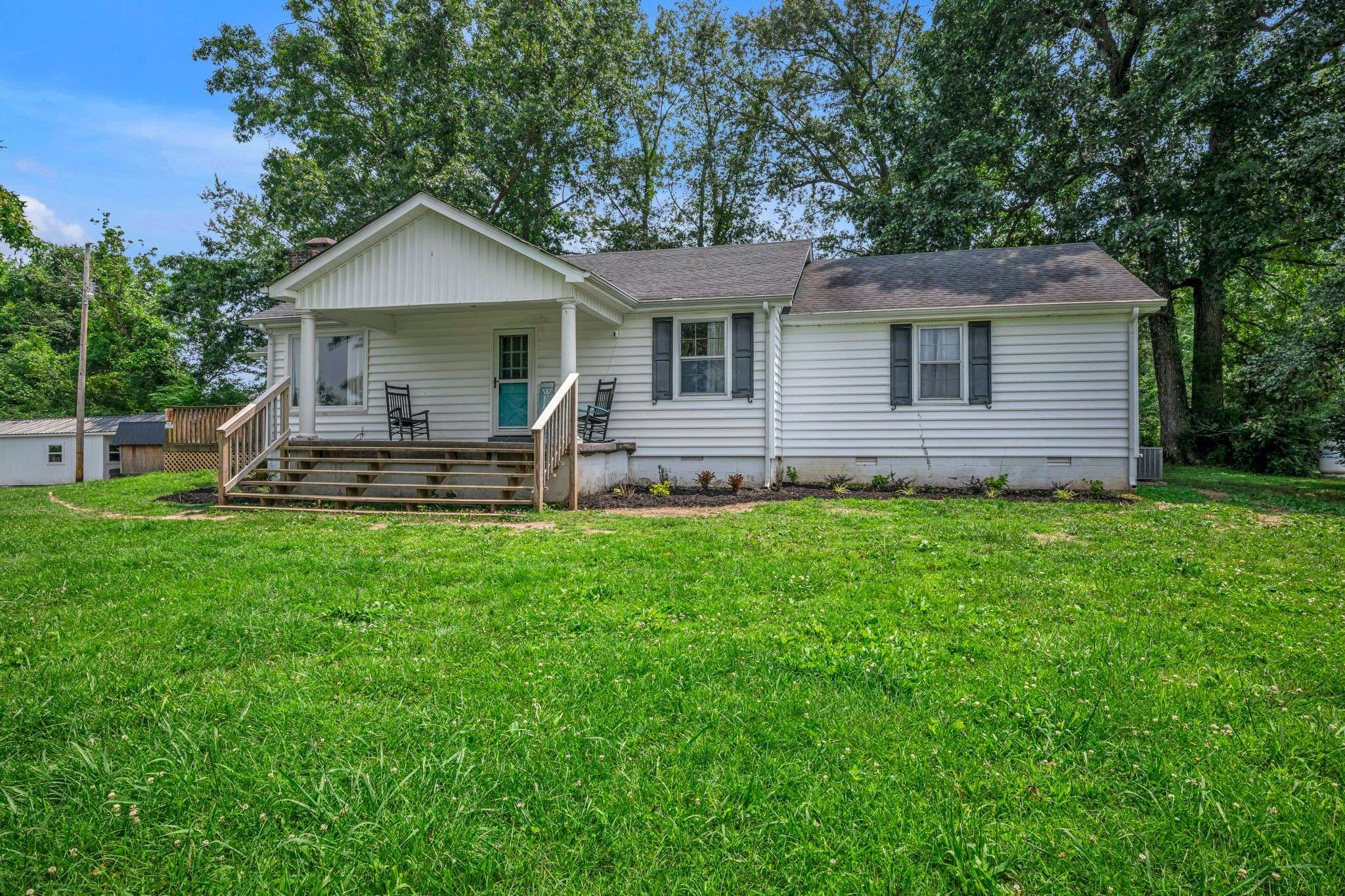 Bon Aqua, TN 37025,960 Jump Off Rd