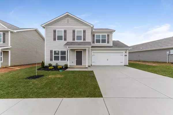 2714 Swarm Ct, Columbia, TN 38401