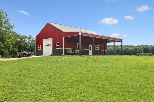 Hohenwald, TN 38462,129 Taylor Phillips Rd