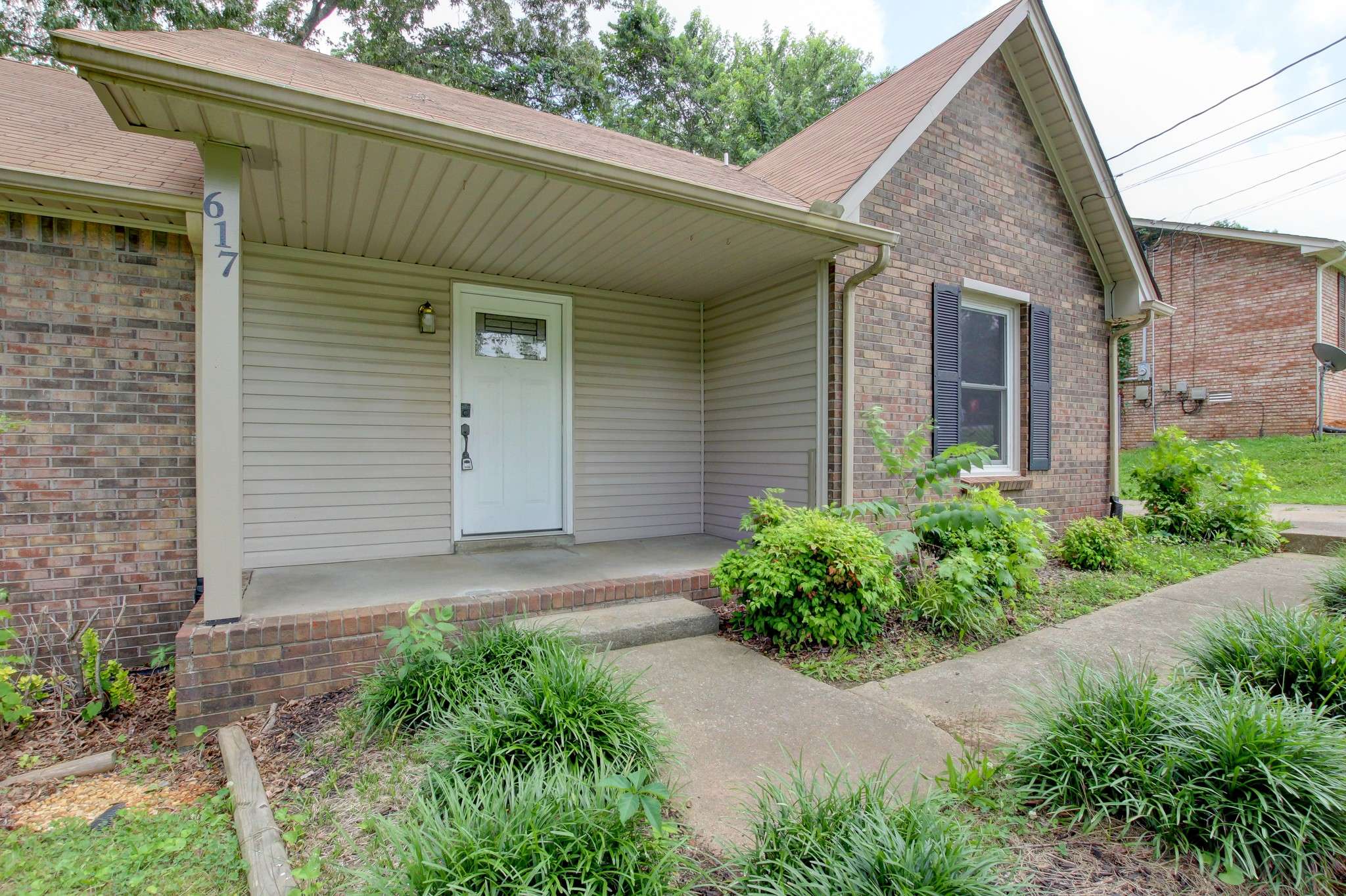 Clarksville, TN 37042,617 Ranch Hill Dr