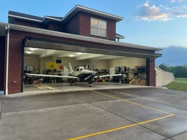 109 Chandelle Dr, Tullahoma, TN 37388