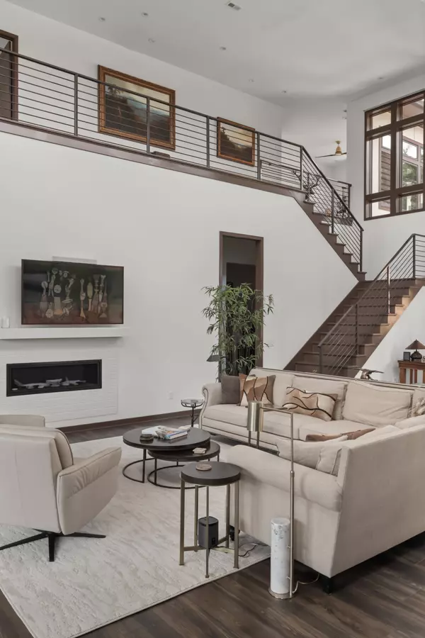 Nashville, TN 37211,5820 Woodland Hills Dr