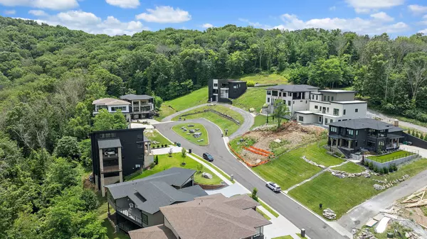 Nashville, TN 37211,5809 Woodland Hills Dr