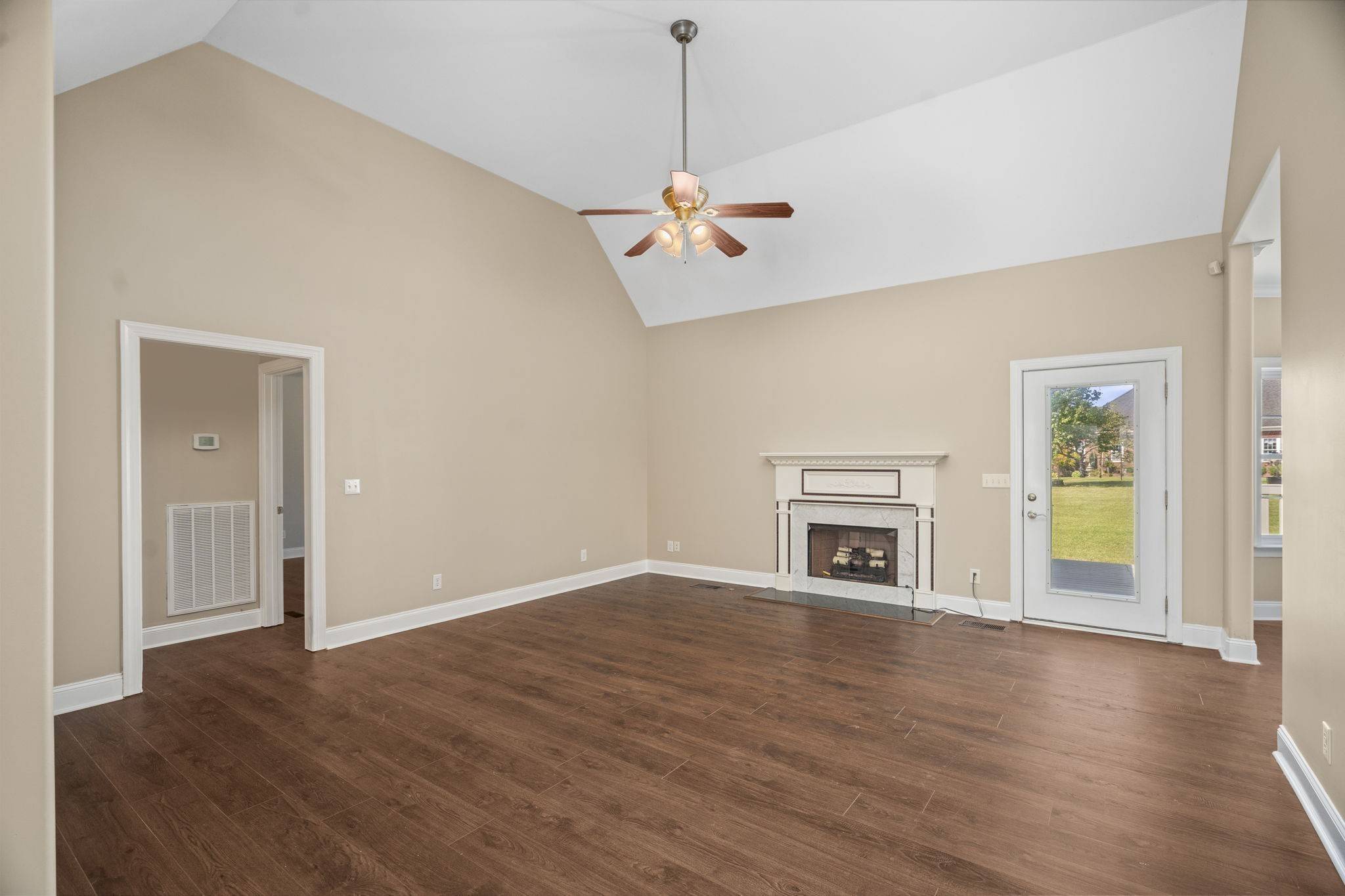 Gallatin, TN 37066,1006 Harness Cir