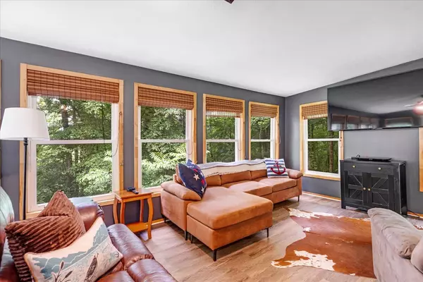 802 Evans Rd, Winchester, TN 37398