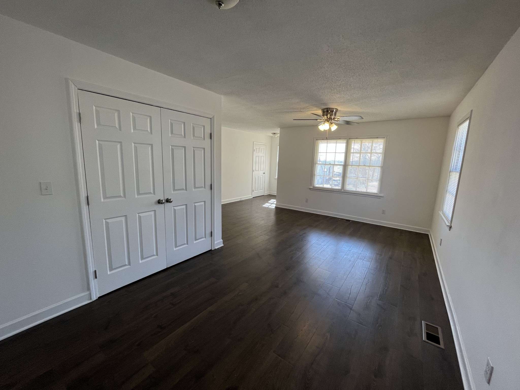 Pulaski, TN 38478,320 W Washington St