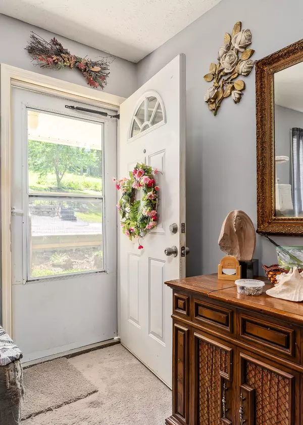 Gainesboro, TN 38562,183 Borden St