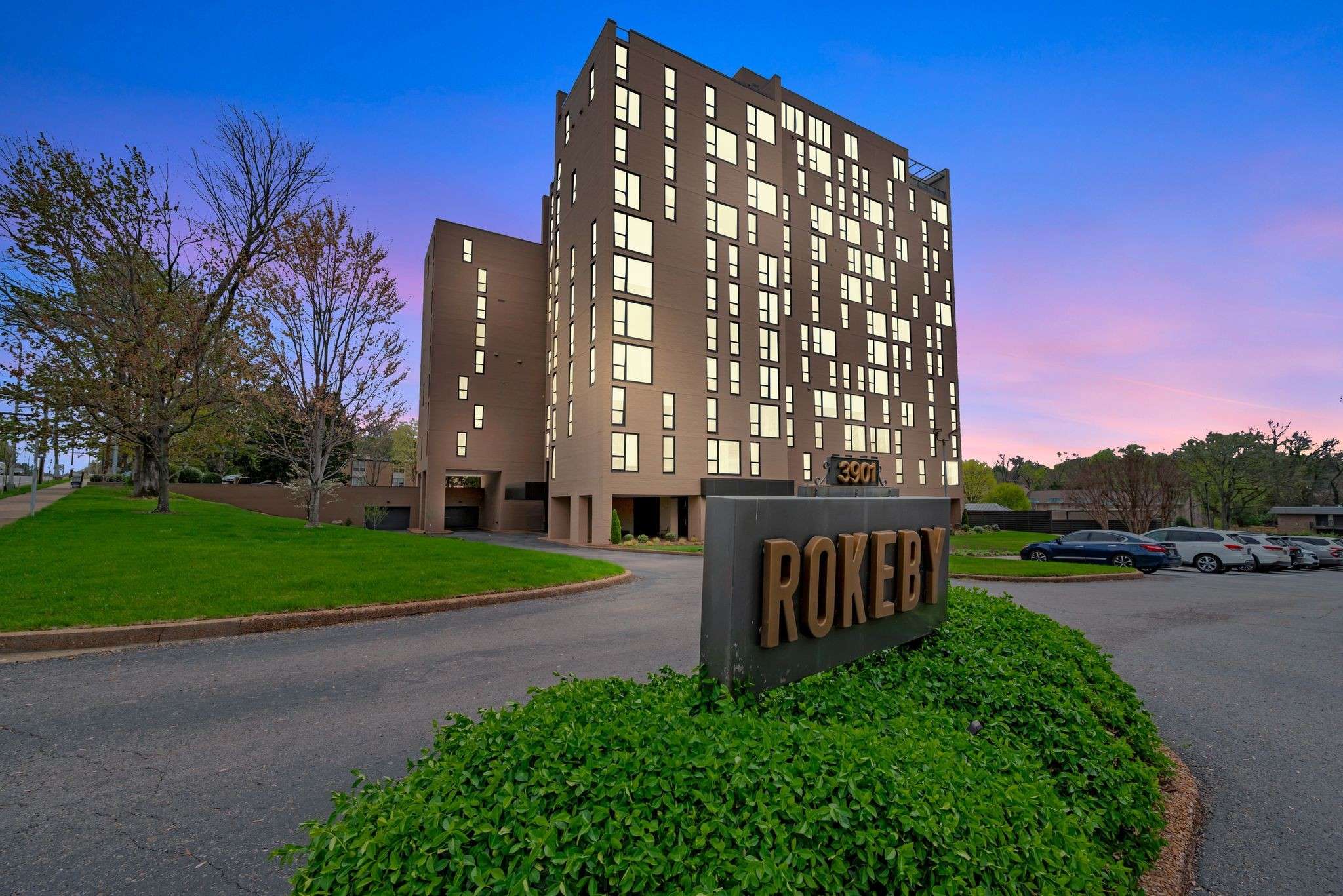 Nashville, TN 37205,3901 West End Ave #403