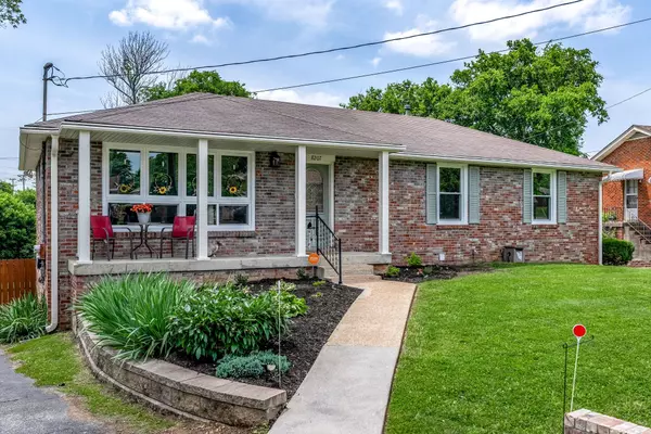 8207 Luree Lane, Hermitage, TN 37076
