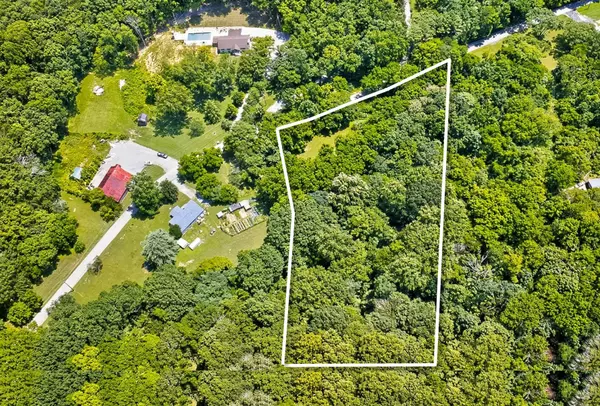 220 Hurt Rd, Hendersonville, TN 37075
