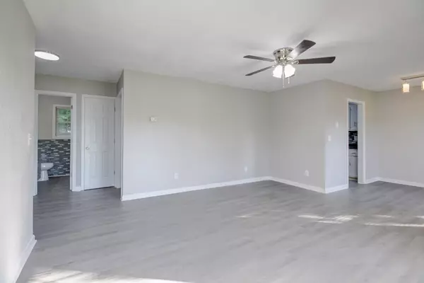 Oak Grove, KY 42262,305 Atlantic Ave
