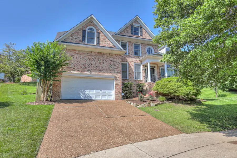 609 Amberleigh Ct, Franklin, TN 37067