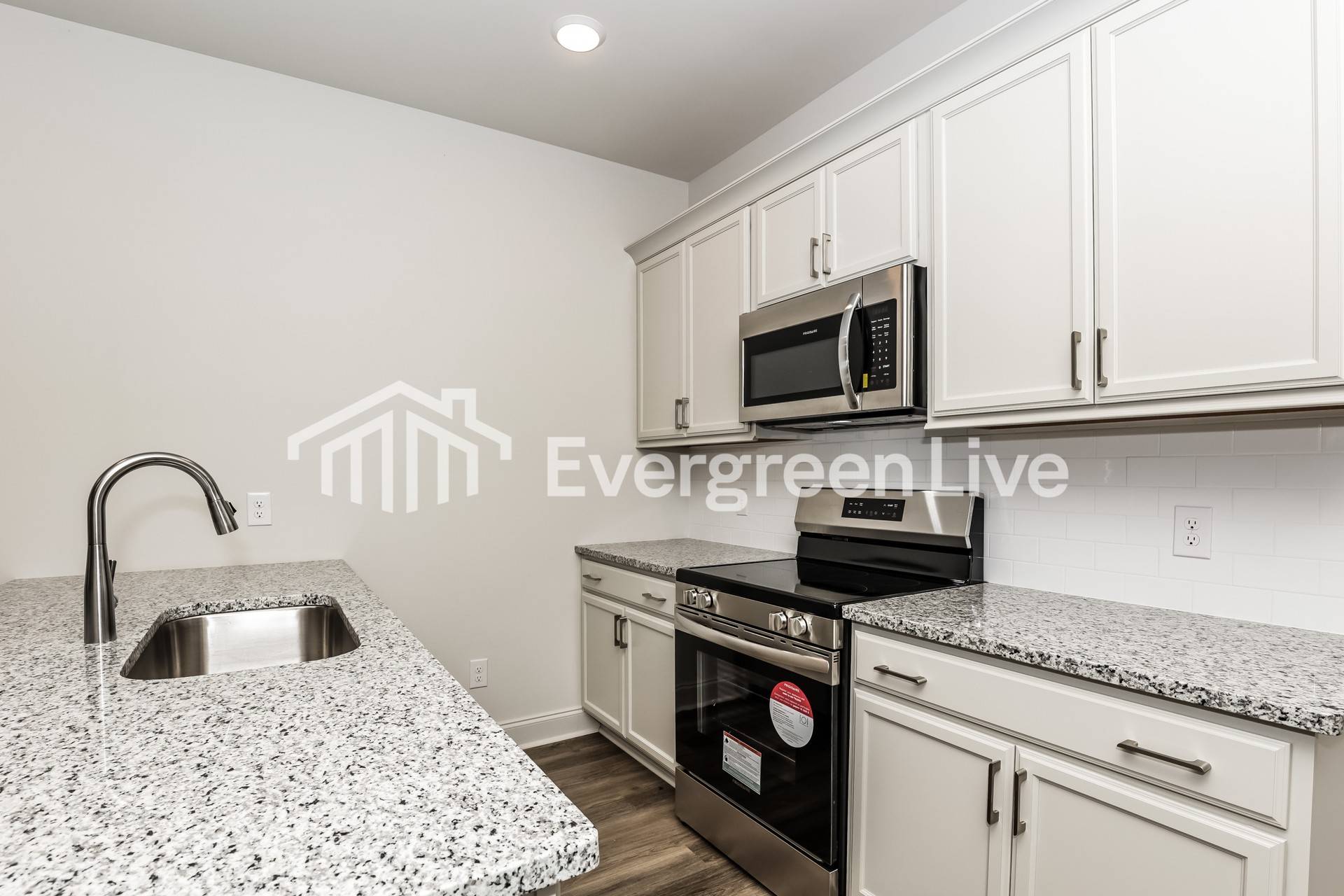 Lebanon, TN 37087,718 Elkins Dr #718
