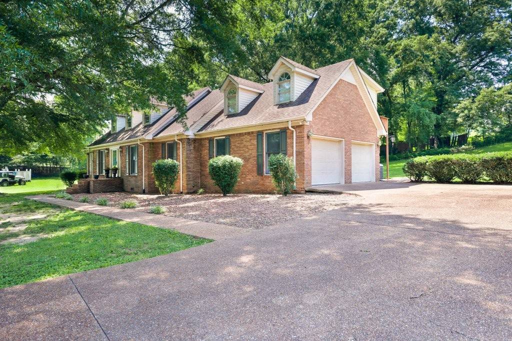 175 Travis Trl, Mcminnville, TN 37110