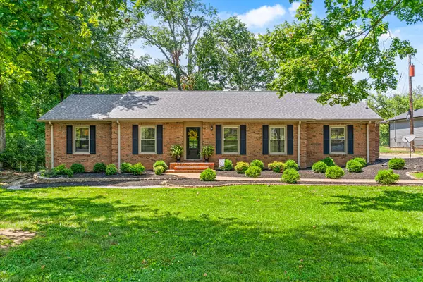 3041 Cox Mill Rd, Hopkinsville, KY 42240