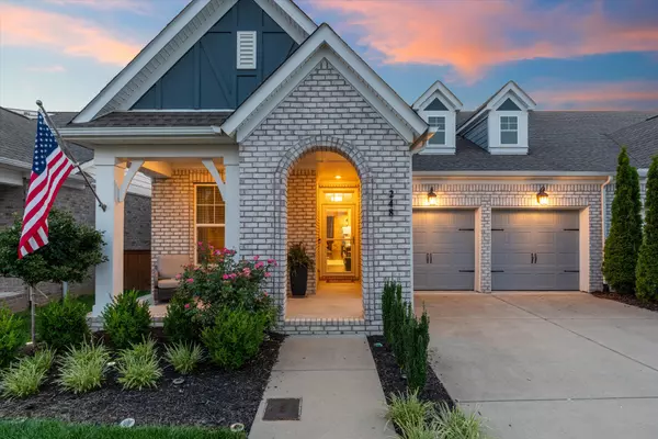 248 Tanglewood Ln, Hendersonville, TN 37075