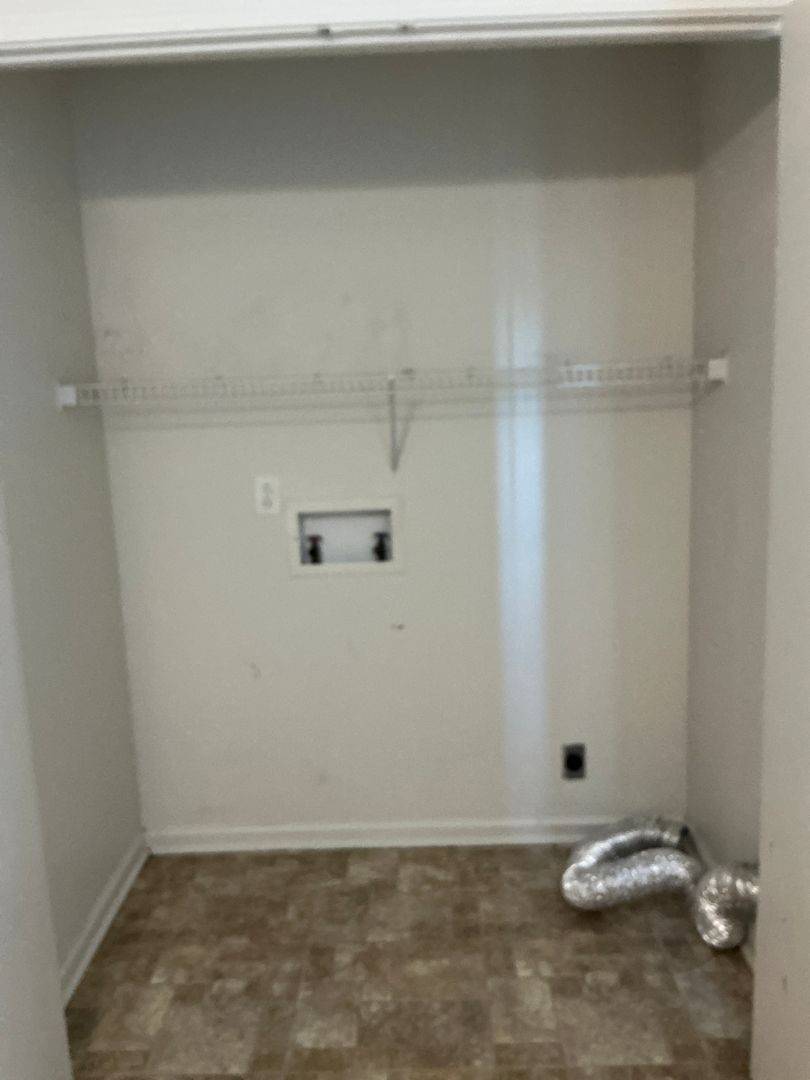 Clarksville, TN 37043,2451 W Wilson Rd #2
