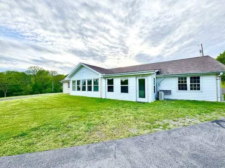Cottontown, TN 37048,807 Upper Station Camp Crk Rd