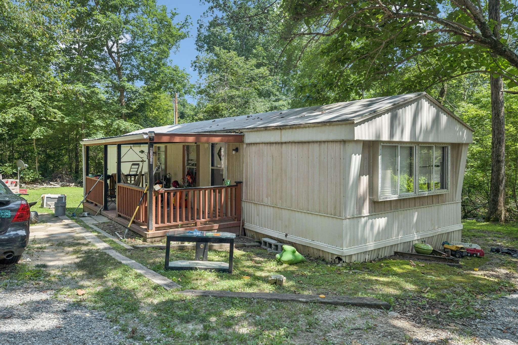 Bon Aqua, TN 37025,0 Betty Belle