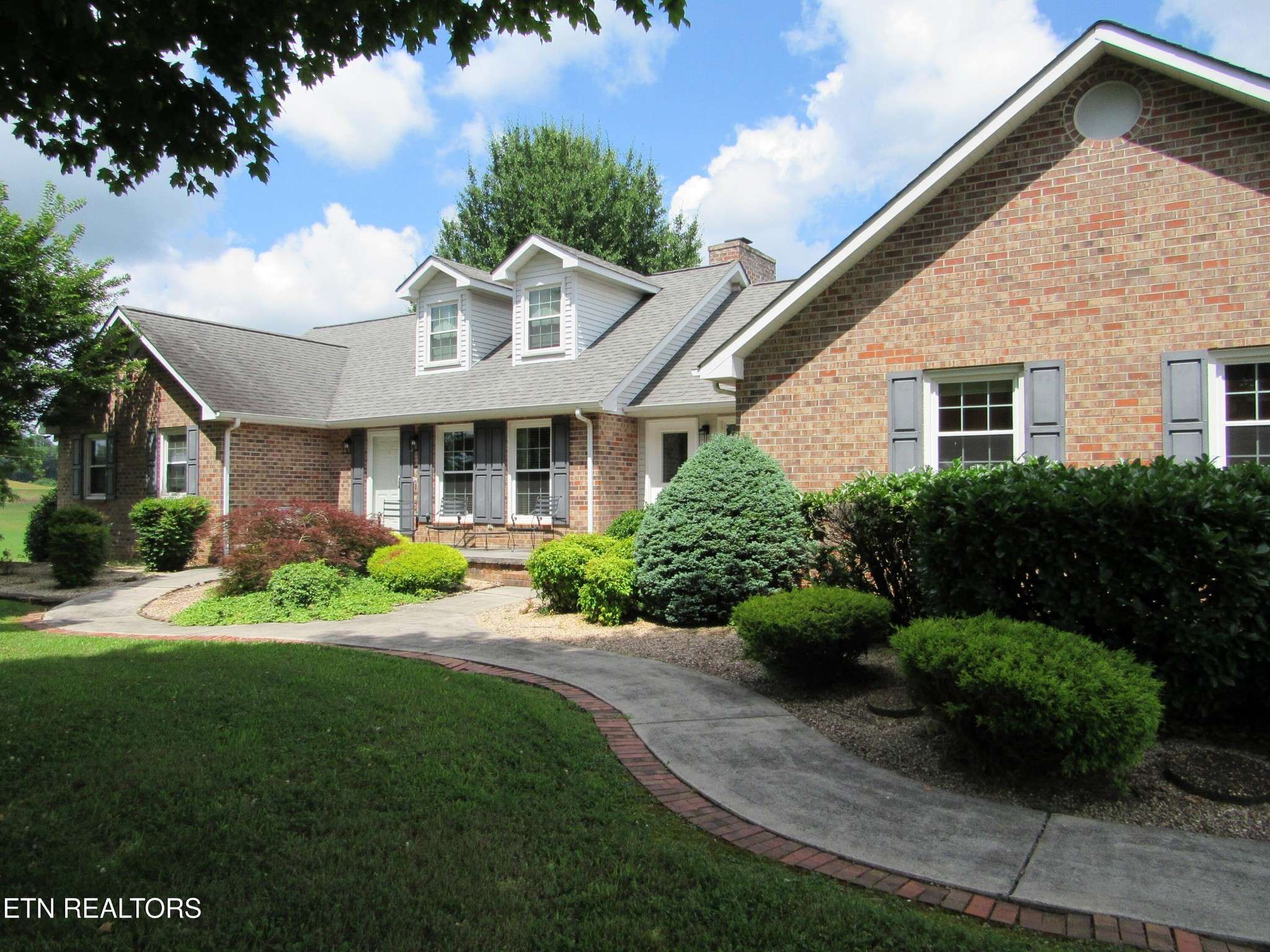 242 Kirk Circle, Madisonville, TN 37354
