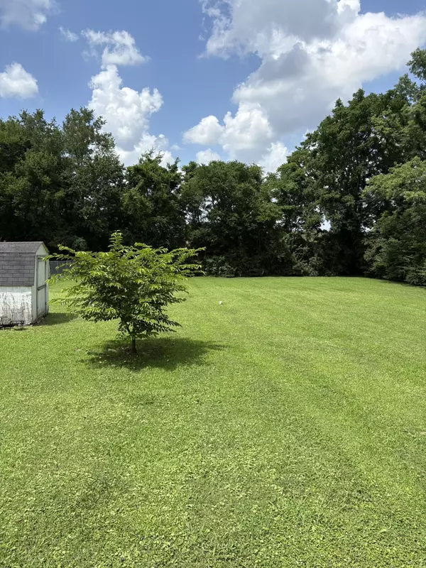 Nashville, TN 37210,1904 Dahlia Dr