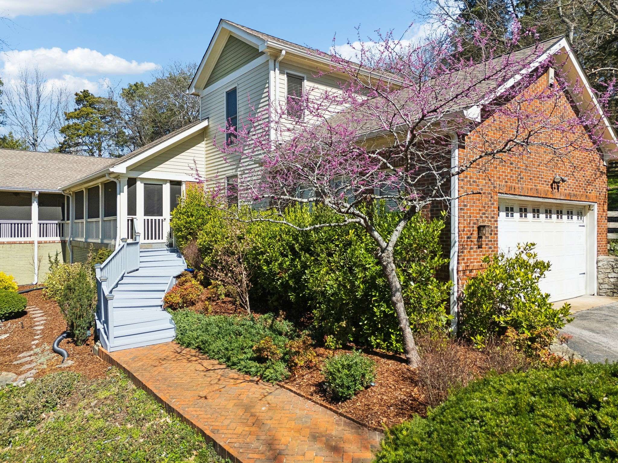 Nashville, TN 37215,2000 Otter Creek Road