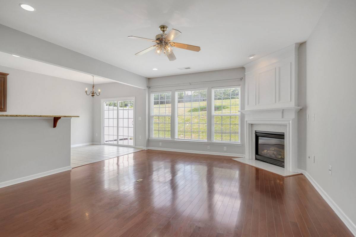 Nashville, TN 37211,446 Lazy Creek Ln