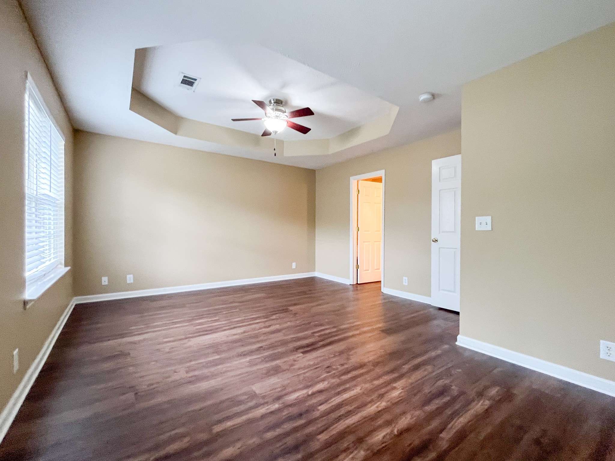 Antioch, TN 37013,6977 Calderwood Dr