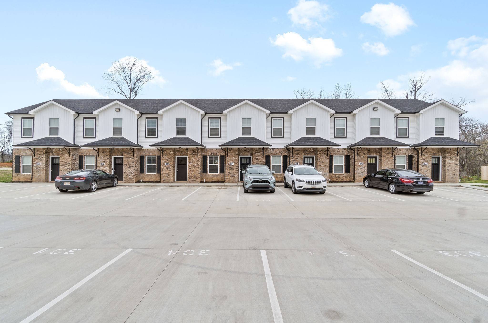 Clarksville, TN 37043,1625 Golf Club Ln #206