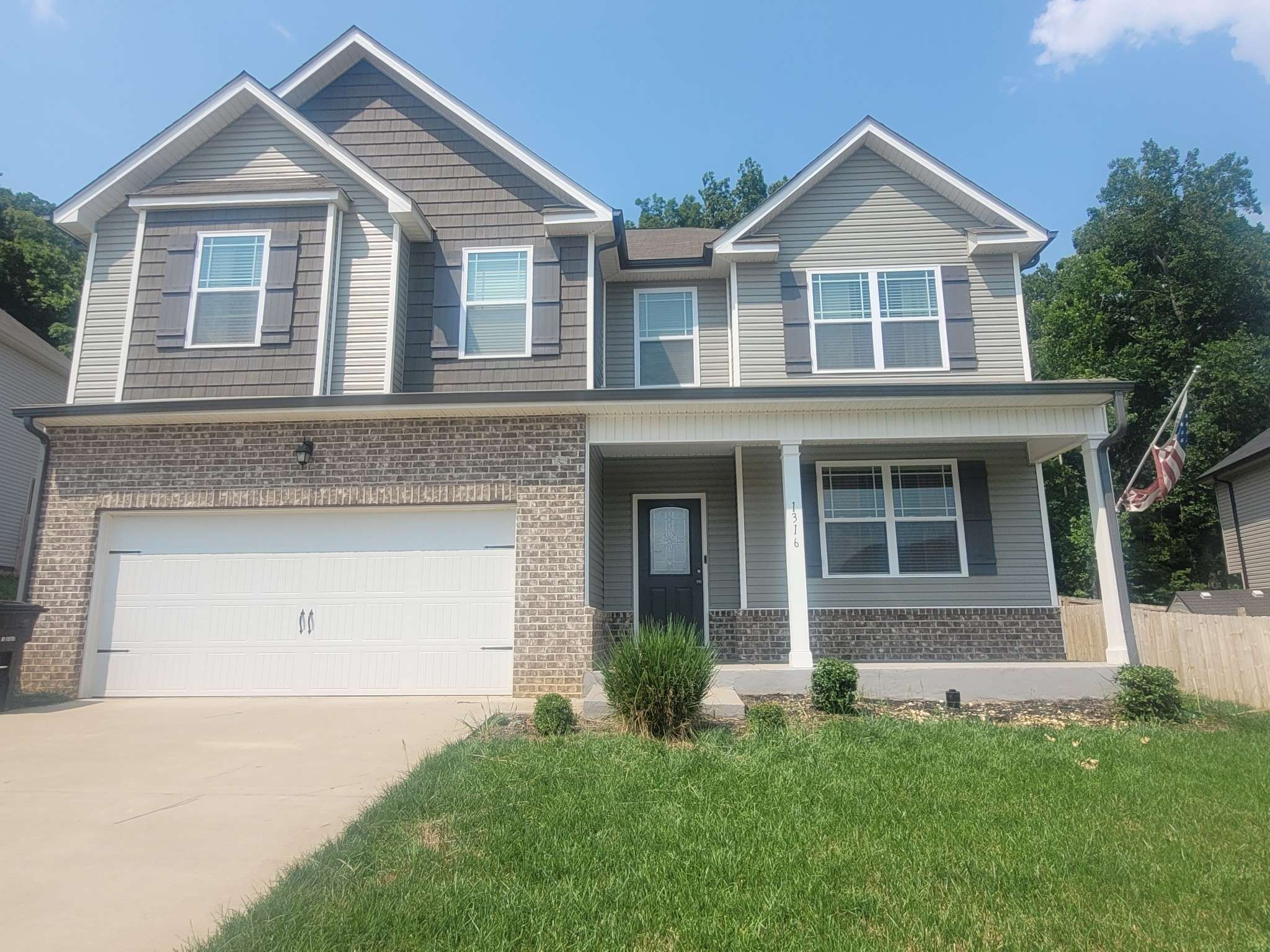 1316 Black Oak Cir, Clarksville, TN 37042