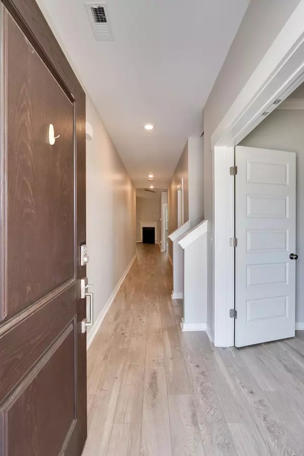 Hendersonville, TN 37075,172 Picasso Cir