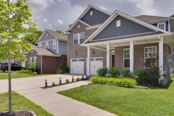 Hendersonville, TN 37075,172 Picasso Cir