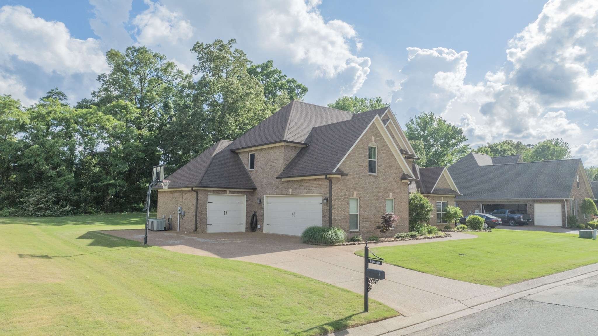 Humboldt, TN 38343,140 Forest Lake Dr