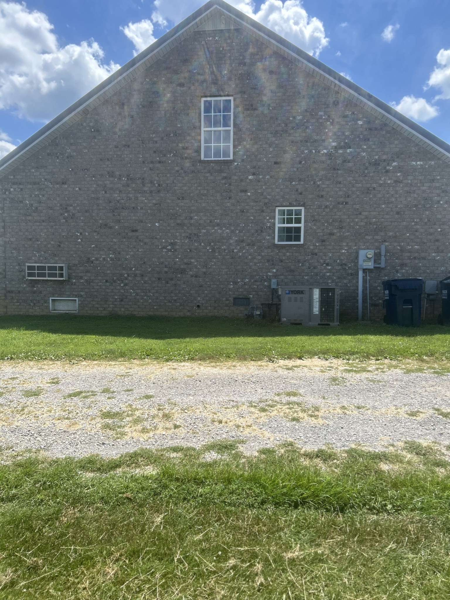 Lafayette, TN 37083,2075 Akersville Rd