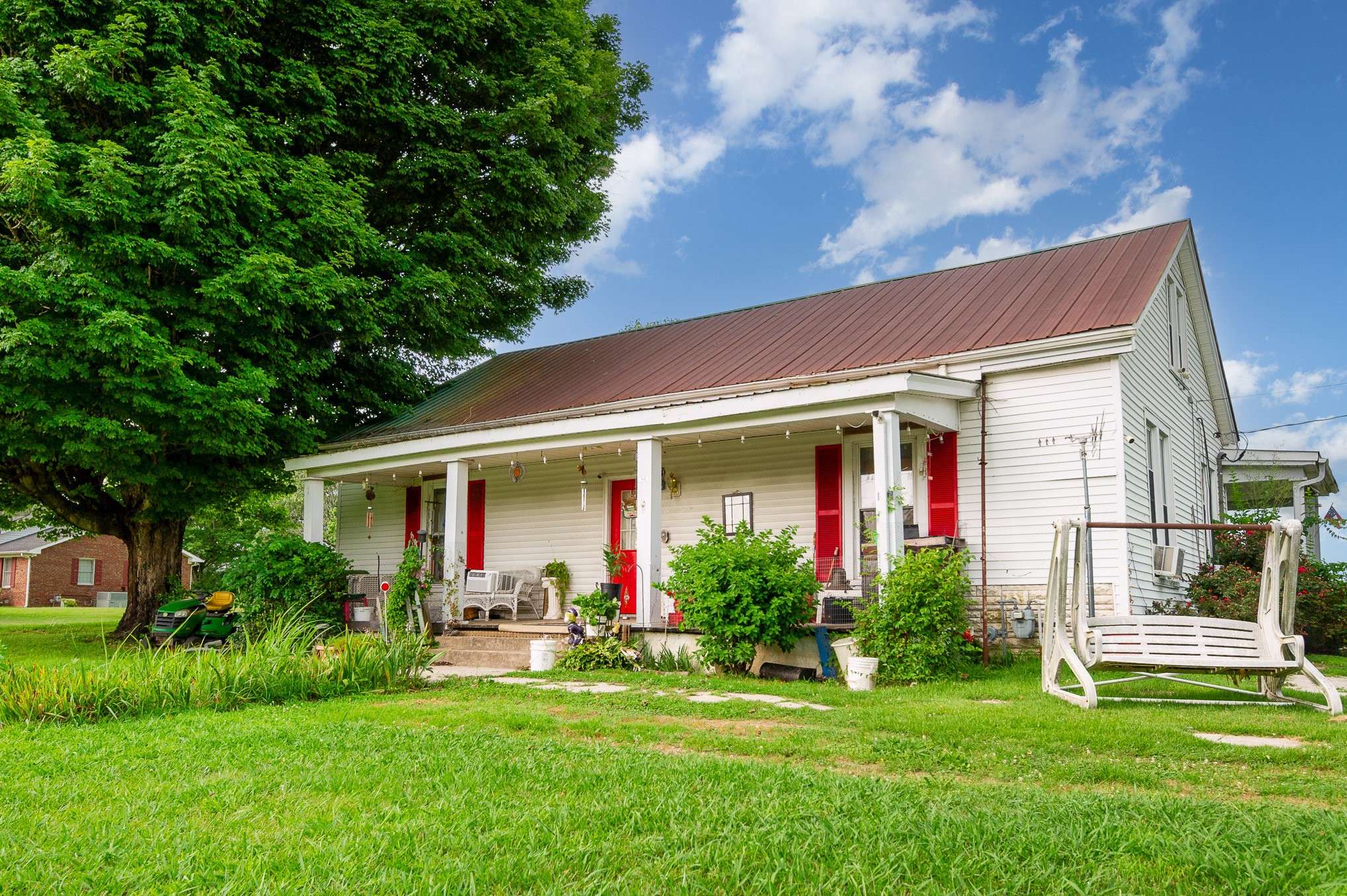 Portland, TN 37148,820 HWY 52E