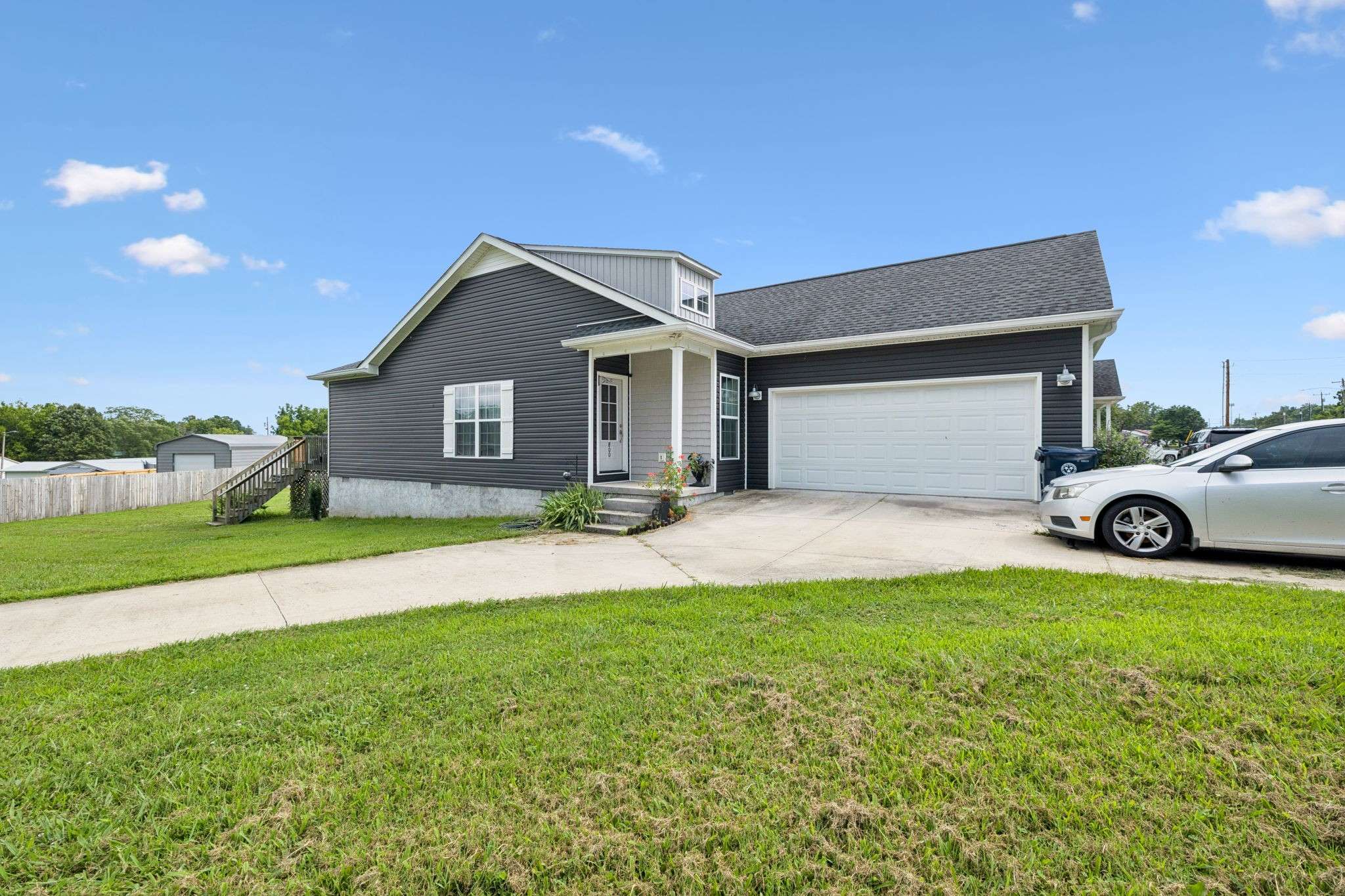 Smithville, TN 37166,786 S Mountain St