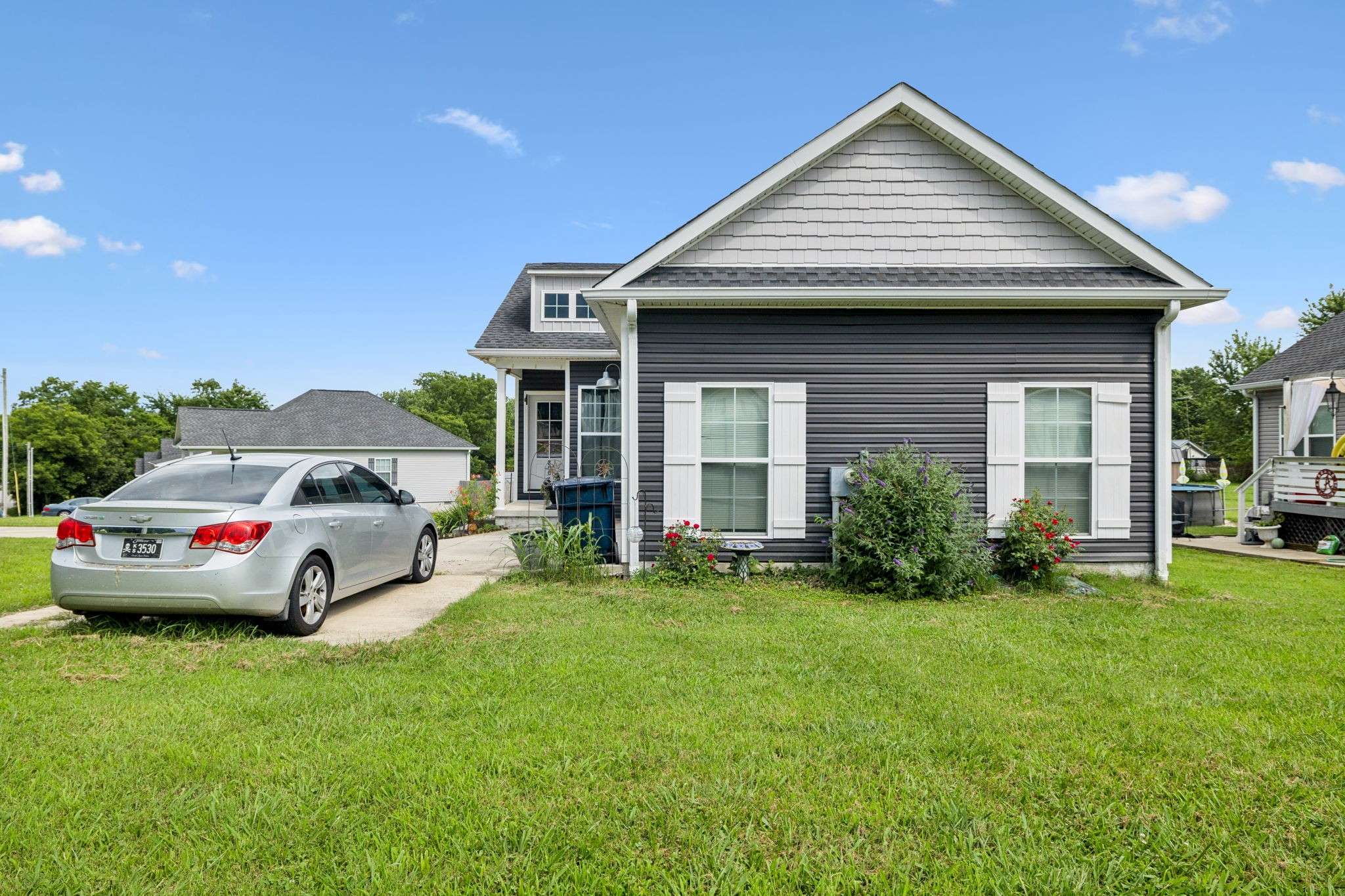 786 S Mountain St, Smithville, TN 37166