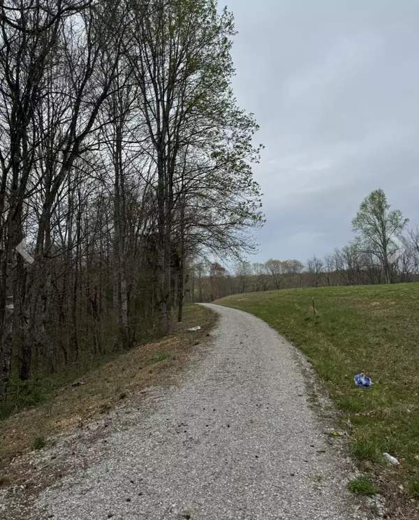 4 Anderton Branch Road, Winchester, TN 37398